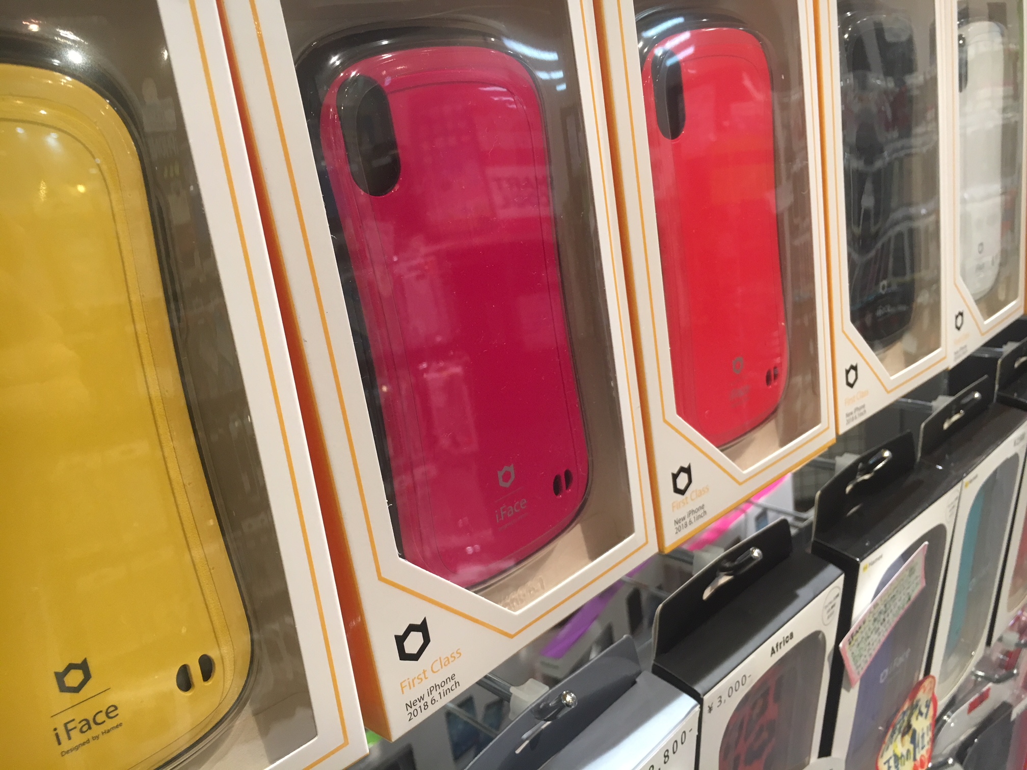 iPhone XS max ケースが大量入荷！　尼崎のiPhone修理専門店　スマートクールつかしん店