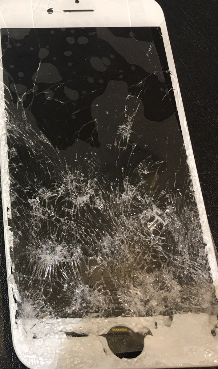 iPhone6s　フロントパネルの交換　尼崎のアイフォン修理専門店です。