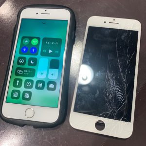 iPhone　アイフォン　7　画面　ガラス　破損　故障　割れ　修理　バキバキ　