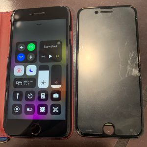 IPHONE　アイフォン　修理　８　画面　ガラス　破損　割れ　故障　バキバキ