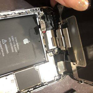 iPhone6Sの水没復旧作業