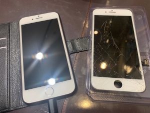 IPHONE　アイフォン　iPhone　8　はち　エイト　ガラス　割れ　欠け　破損　ひび　バキバキ　バキフォン　修理　即