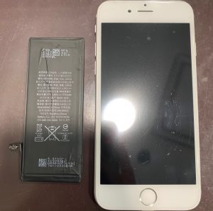 アイフォン　iPhone　IPHONE　６　シックス　バッテリー　電池　劣化　悪化　消耗　激しい　減る　早い　切れる　電源　