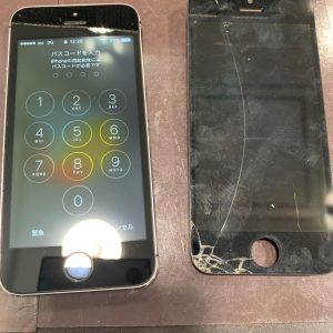 アイフォン　iPhone　アイフォーン　SE　エスイー　画面　割れ　ガラス　破損　タッチ　パネル　故障　