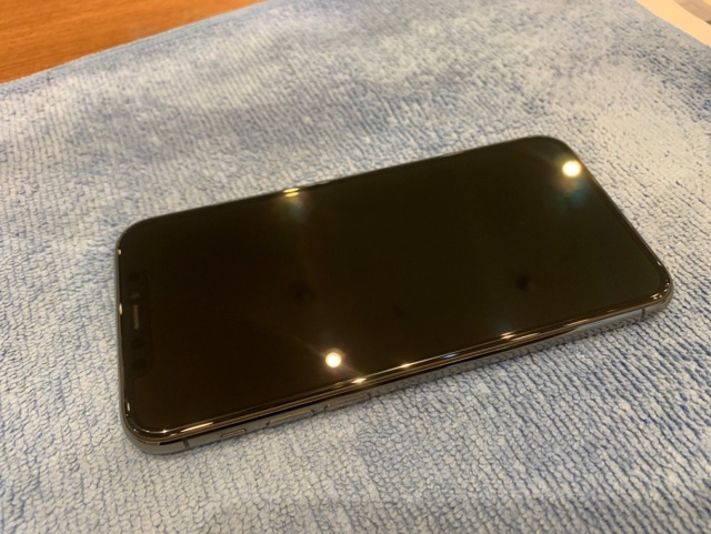 【iPhone１１ガラスコーティング】川西－どの保護ガラスよりも強度が高い！約１０分で９ｈ以上！ヒ