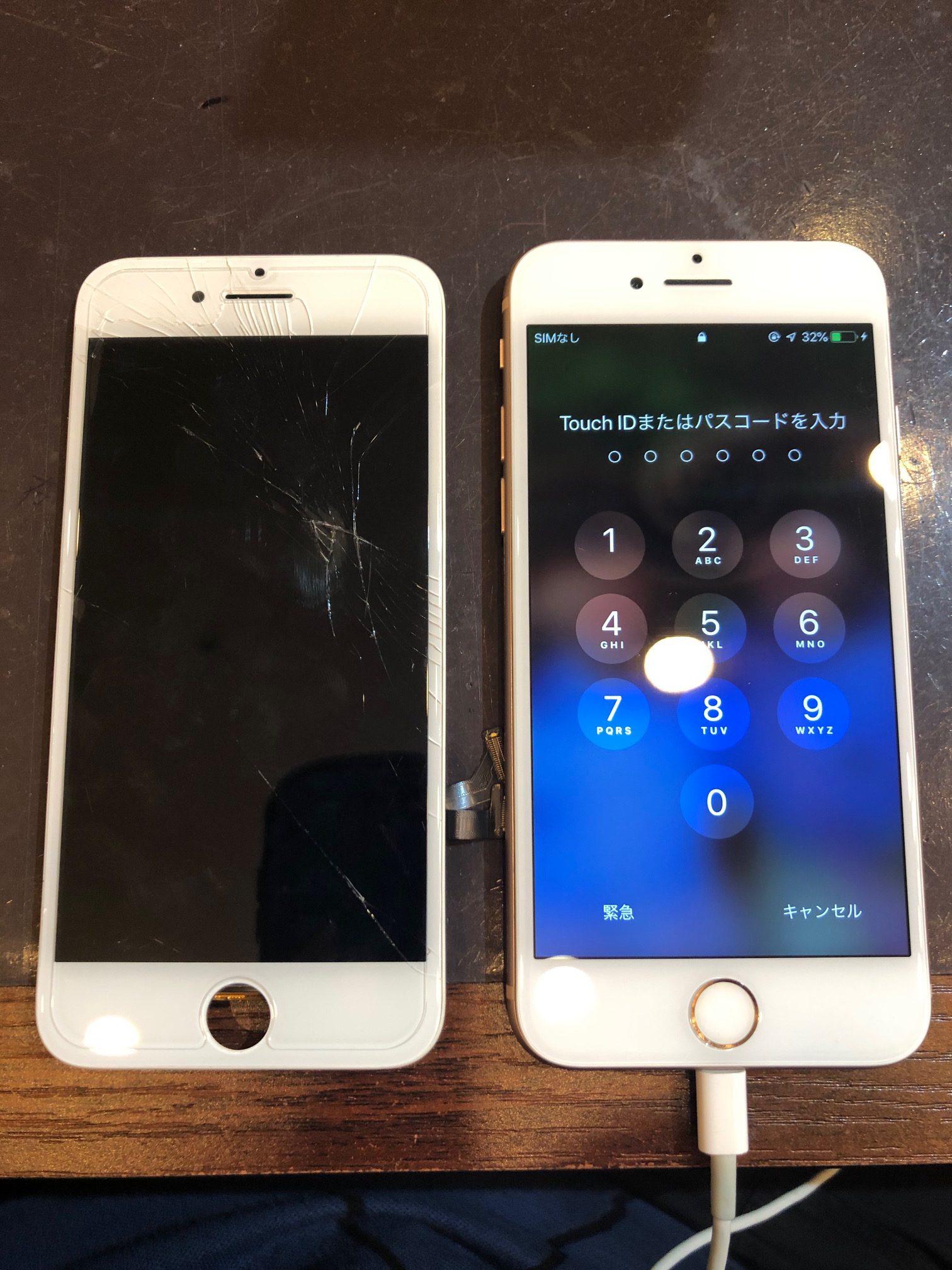 iPhoneの画面がバキバキに、、、壊れたアイフォンもデータそのまま最短３０分～＜尼崎市からお越しのお客様＞ク