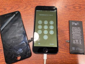 iPhone８画面バッテリー交換