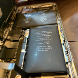 iPhoneXS　バッテリー交換　電池交換