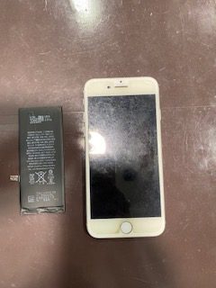iPhone 7　バッテリー（電池）交換修理　伊丹市お住まい　ｔ