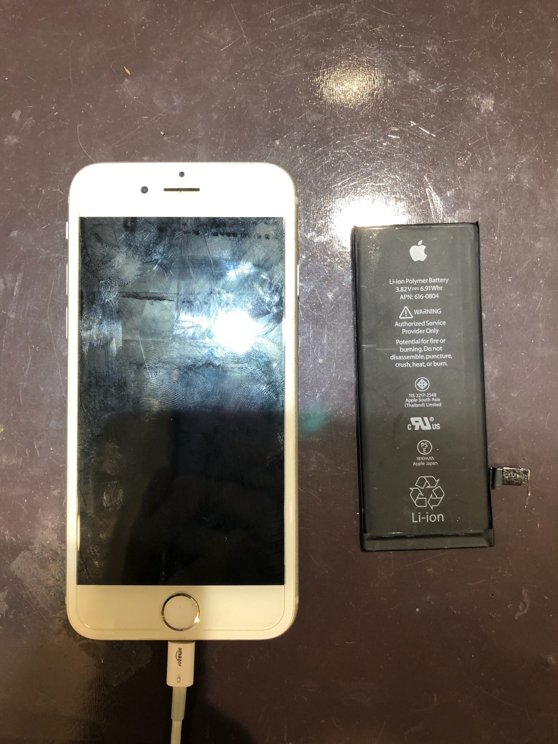 iPhone6S　バッテリー交換　データそのまま即日最短20分修理　＜伊丹市からお越しのお客様＞ク