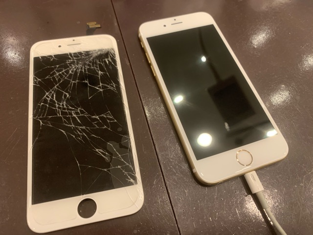 iphone修理専門店スマートクール伊丹店です！