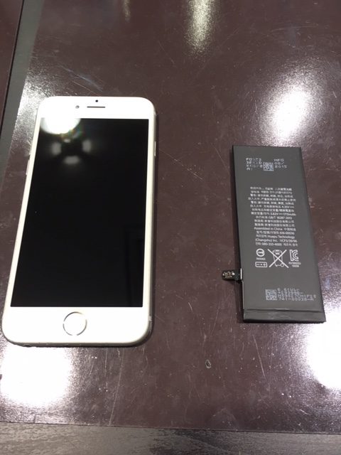【iPhone８バッテリー交換】尼崎市－２年以上同じバッテリーなら交換時期！ヒ