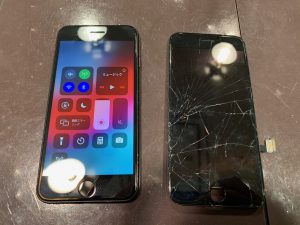 iPhone SE (第2世代) ディスプレイ修理