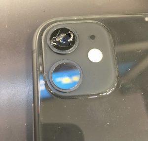 iPhone11 カメラレンズ修理