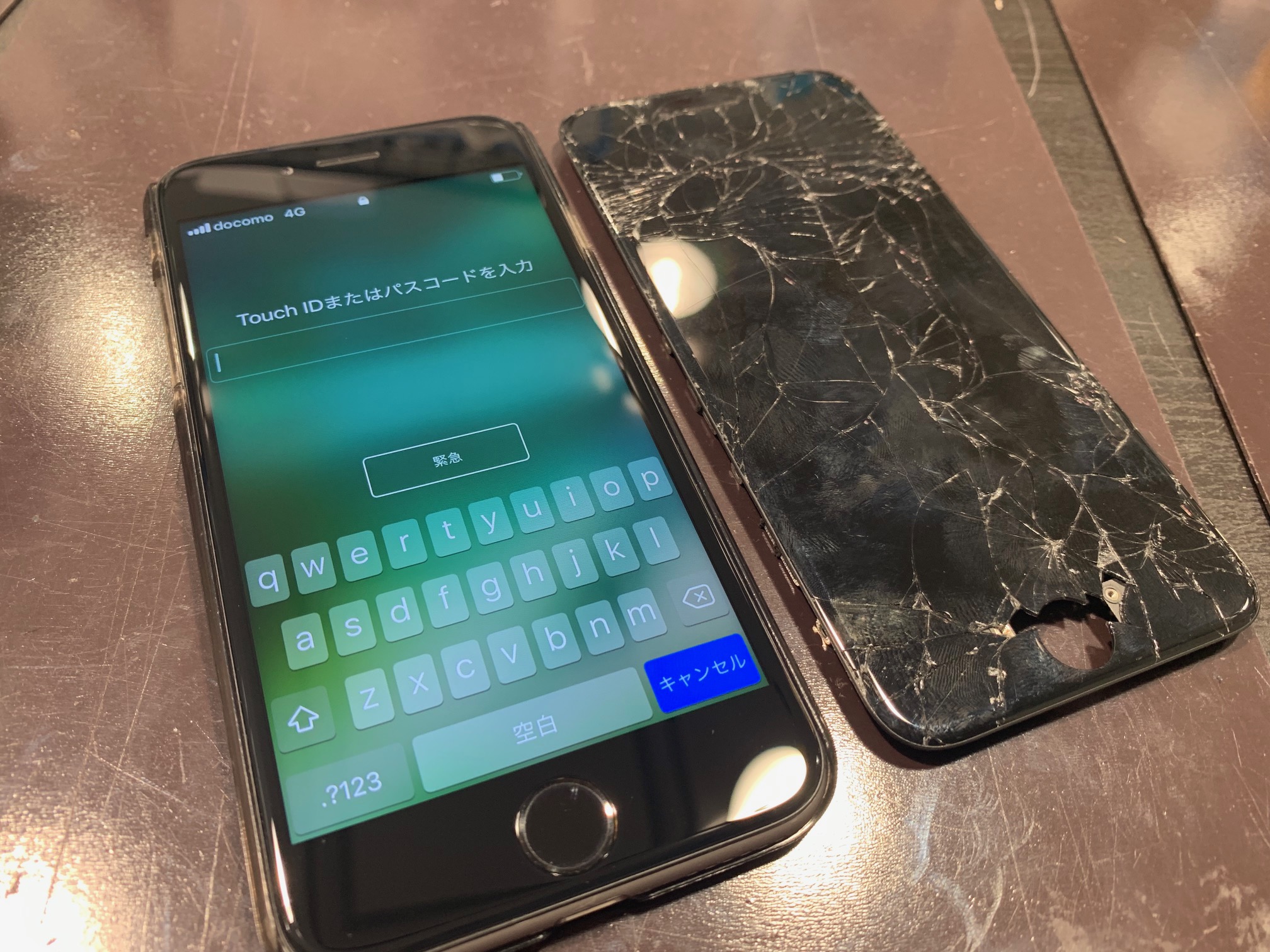 iPhone7｜液晶ガラス破損修理｜川西市よりご来店のお客様　　ℳ