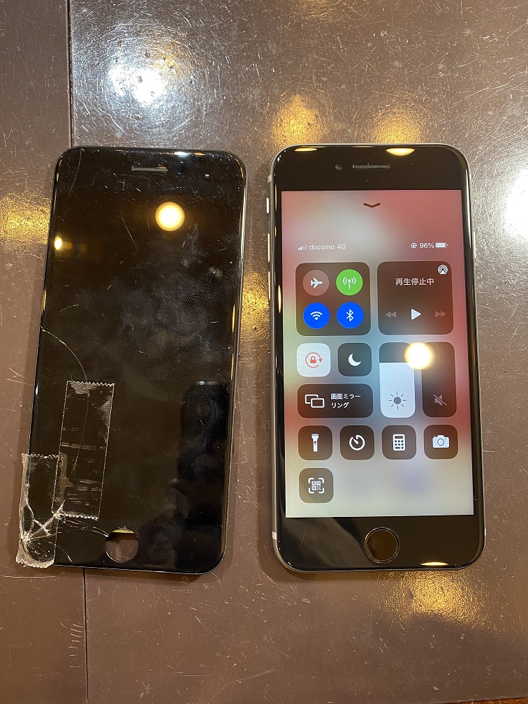 【iPhoneSE2画面修理】尼崎市－iPhone即日修理！ほっておかないで画面割れ！ヒ