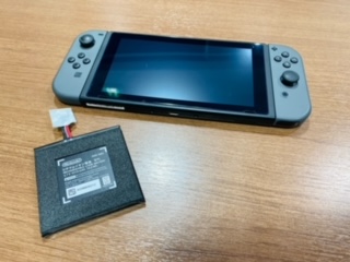 【任天堂Switch】伊丹市からお越しのお客様 任天堂Switchのバッテリー交換ご依頼！