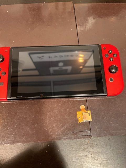 【スイッチのSDカードが認識されない！！】任天堂Switchのお修理、承ります☆もちろん即日でのお修理が可能です♪