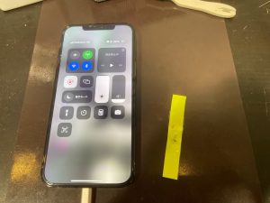 iPhone 12 Pro Max 充電口異物トラブル