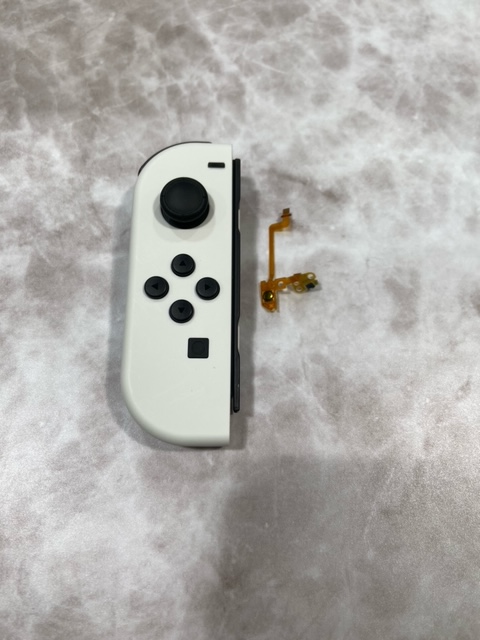 NintendoSwitch Joy-Con　Lボタン交換　伊丹市よりお越しのお客様　ジョイコン