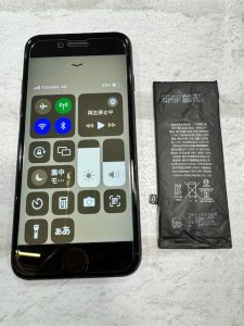 iPhoneSE2　バッテリー交換