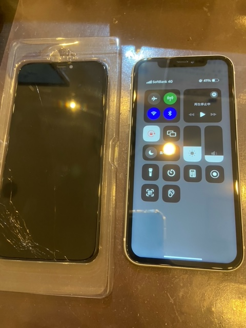 iPhone11　画面交換　尼崎市よりご来店のお客様　アイフォン・タッチできない・ガラス割れ