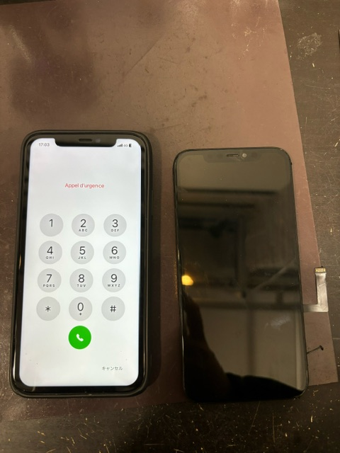 iPhone11　画面交換　尼崎市よりお越しのお客様