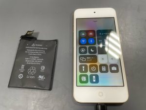 バッテリー膨張 iPodtouch6