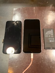 iPhone13　画面割れ＆バッテリー交換