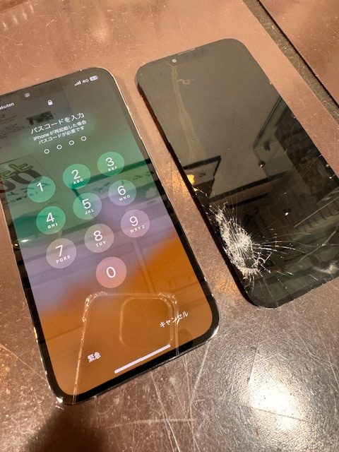 【イオンモール伊丹店】iPhone14　画面割れ　川西市よりお越しのお客様