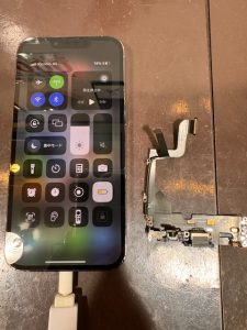 iPhone12　充電できない