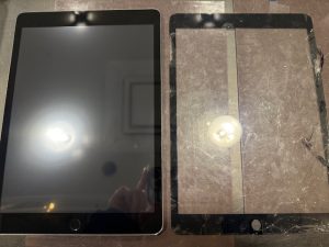 iPad9　フロントガラス交換