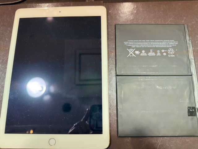 【イオンモール伊丹店】iPad Air2　バッテリー交換