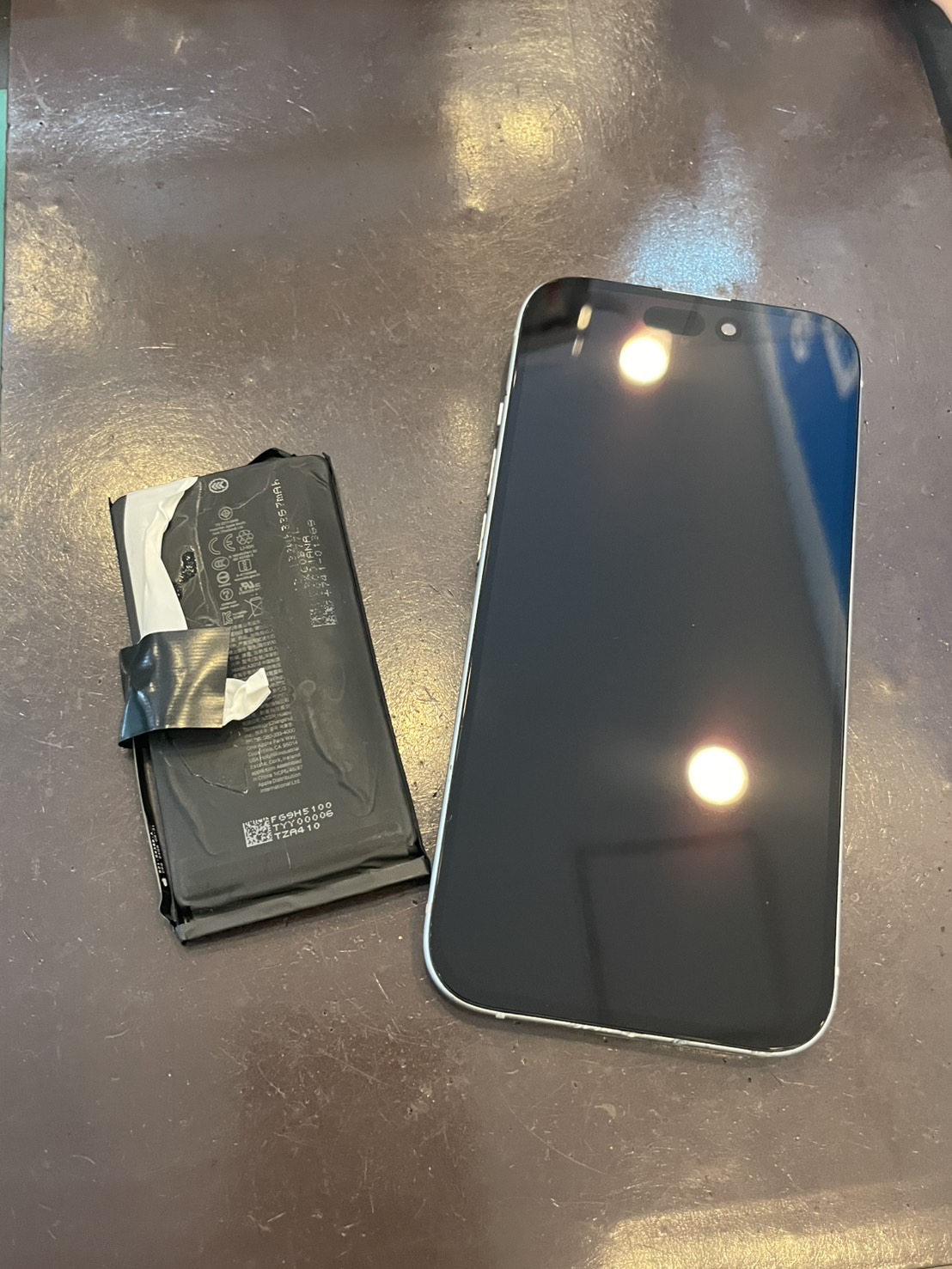 iPhoneバッテリー交換　即日でお修理いたします！
