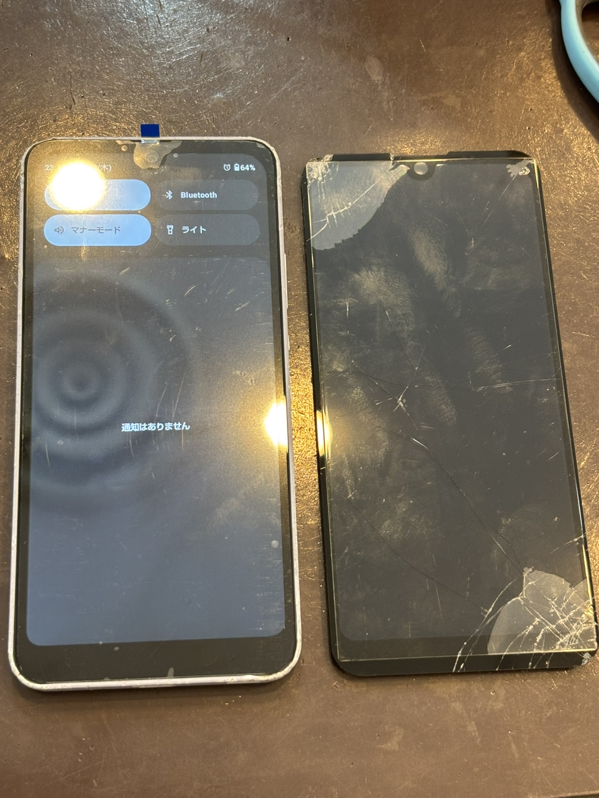 AQUOSwish2　フロントパネル修理　尼崎市よりお越しのお客様　SONY/ソニー/アクオス修理