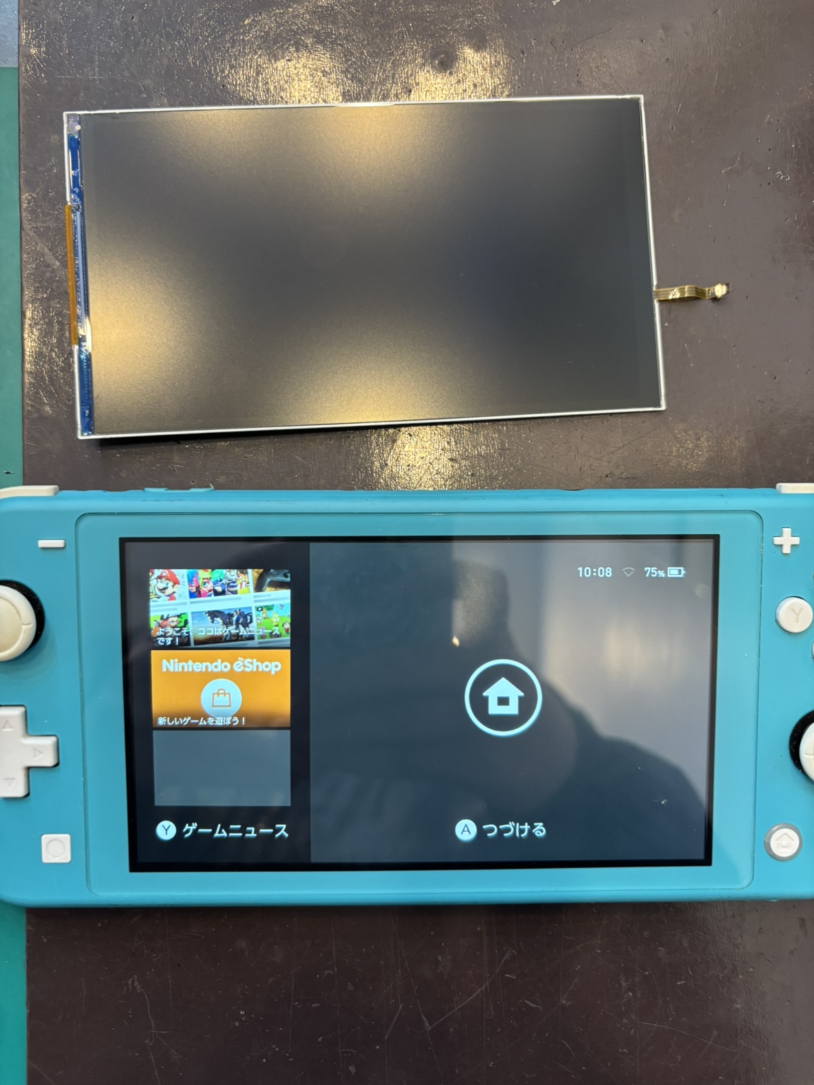 【つかしん店】NintendoSwitchLite　液晶画面修理【伊丹市よりお越しのお客様】